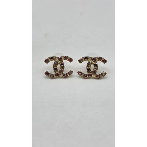 Chanel Gold-tone Pink Strass Interlocking CC Stud Earrings - Picture 11 of 13